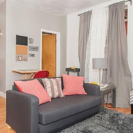 Downtown Studio Apt, Perfect For Medical Workers Boston Bagian luar foto